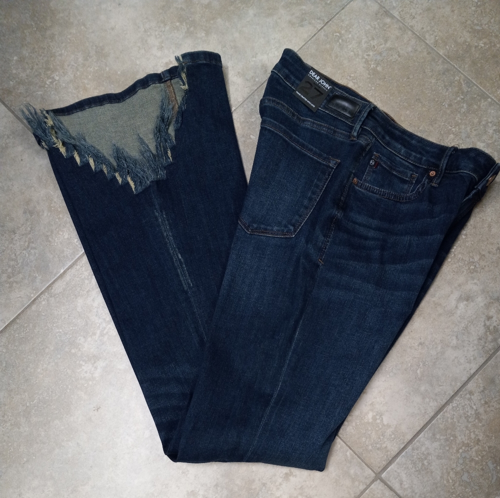 Dear John Rosie Flare Frayed Edge V-Shape Bottom Jeans sz 27